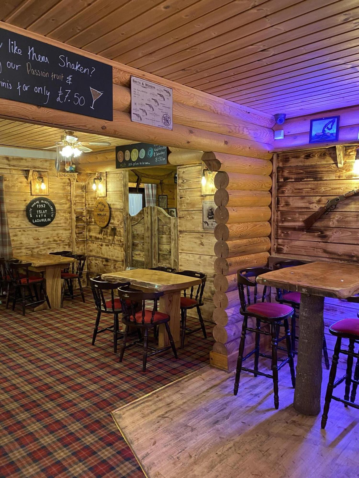 Sundance Lodge, Fantastic New Cabin With Hot Tub - Sleeps 6 - Largest In Felmoor Park Morpeth Bagian luar foto